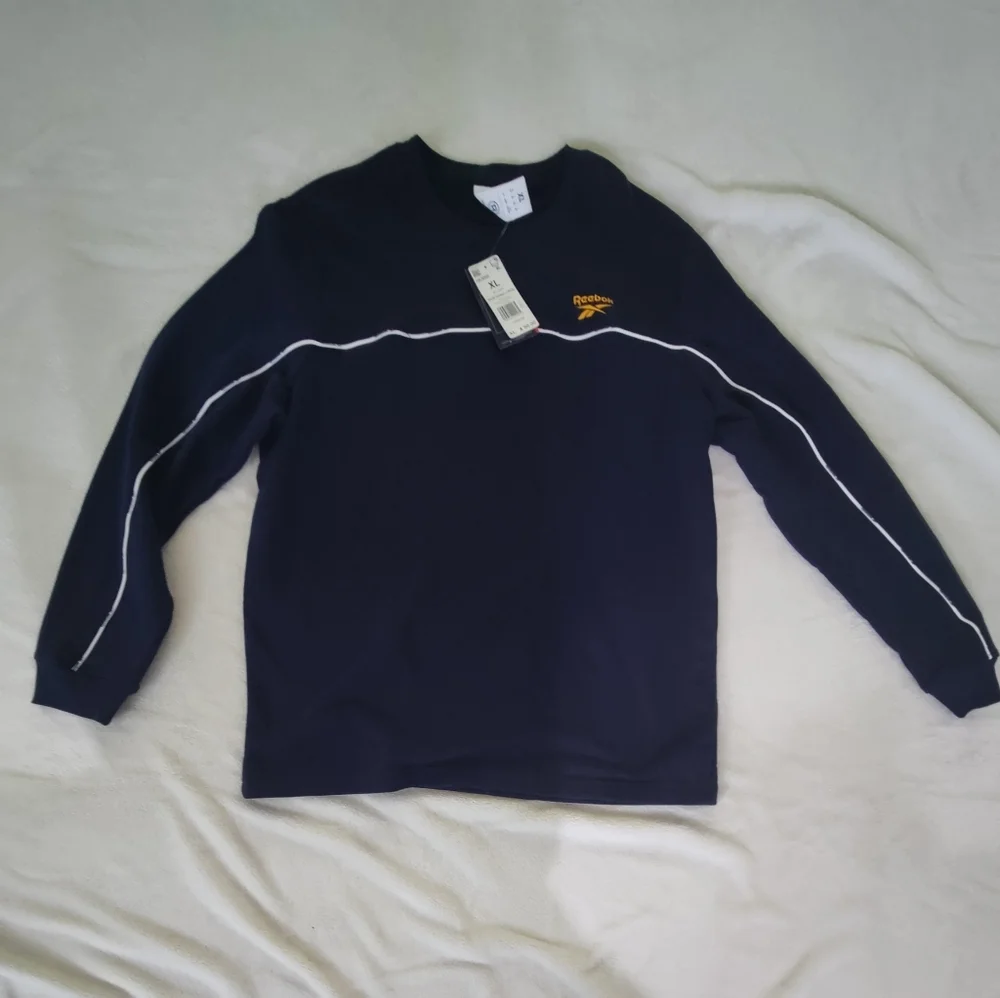 Reebok WOR PIPING‎ CREW SWEATSHIRT TRAINING FOR MEN'S HK3005 SIZE XL NWT